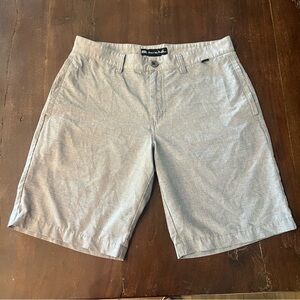 Travis Mathew Light Gray Flat Front Shorts - Size 33